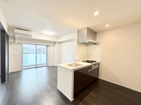 居室・リビング　ゆったりとした居間です