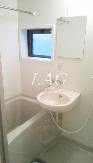 バス・シャワールーム　お風呂です。