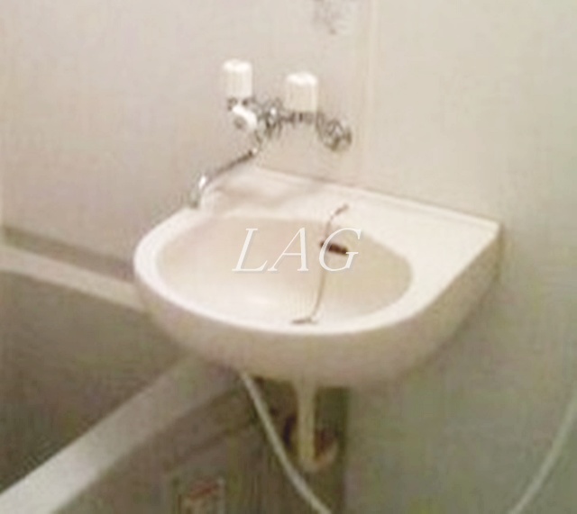 洗面設備　洗面台です。