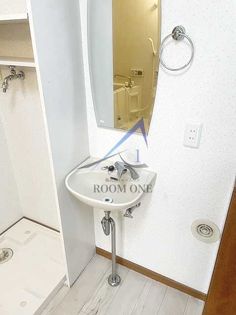 洗面設備　洗面台です。