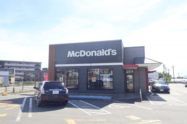 飲食店　マクドナルド　熊本大津店（飲食店）まで2100m