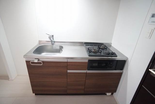 キッチン　同物件別部屋イメージ