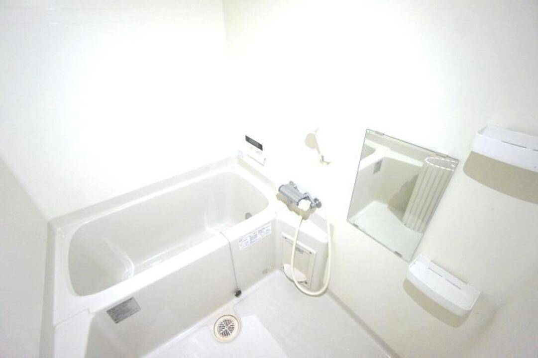 バス・シャワールーム　浴室