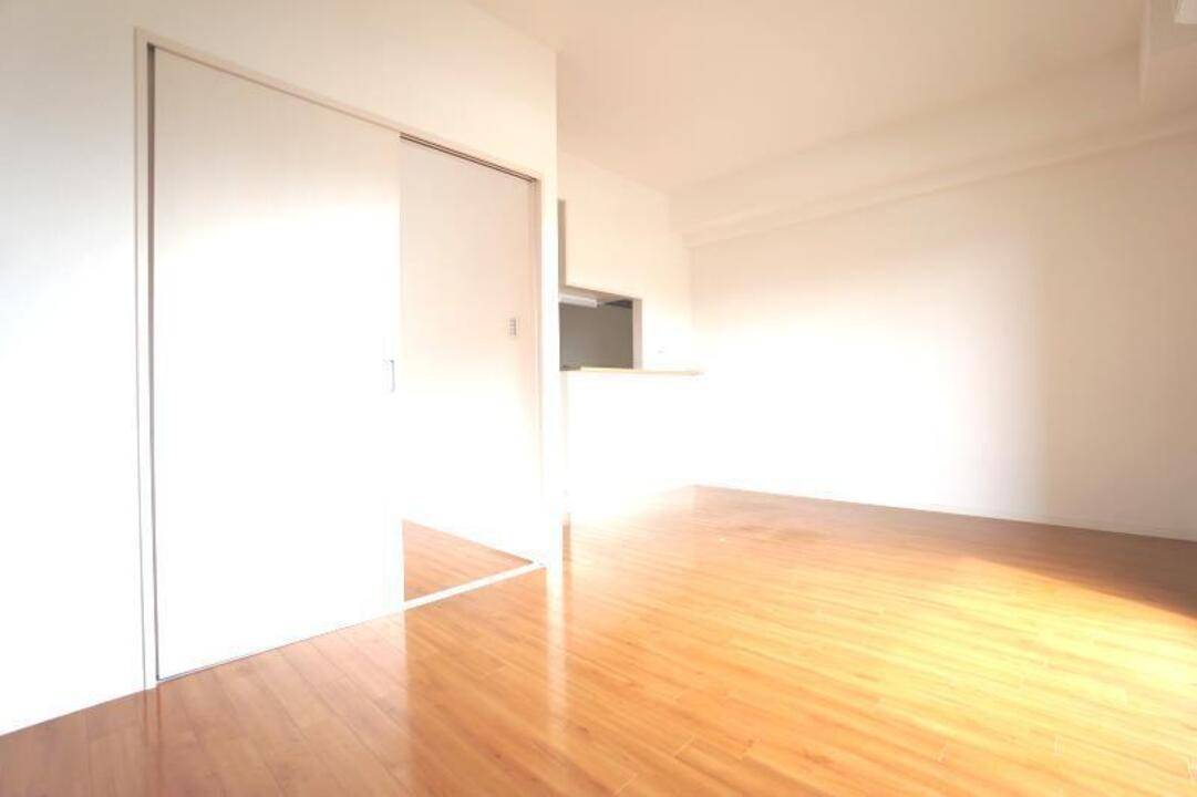 居室・リビング　リビング