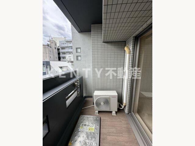 バルコニー　バルコニーがあります
