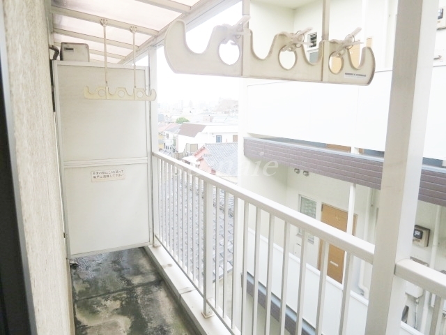 バルコニー　バルコニーです☆