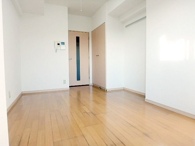 居室・リビング　6.0帖の洋室です