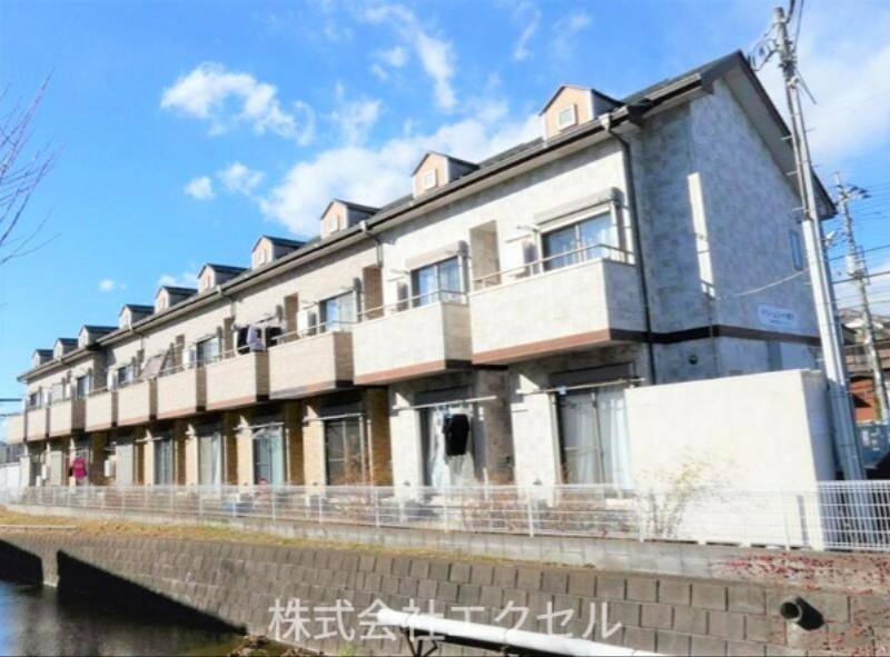 建物外観　単身限定の物件です。