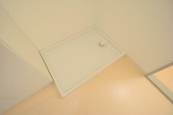 その他設備　嬉しい室内洗濯機置場。これで洗濯機も長持ちしますね。