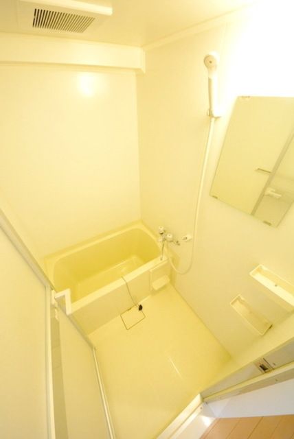 バス・シャワールーム　★バストイレ別★