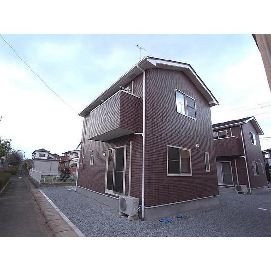 建物外観　ファミリー向けの戸建て２ＬＤＫ