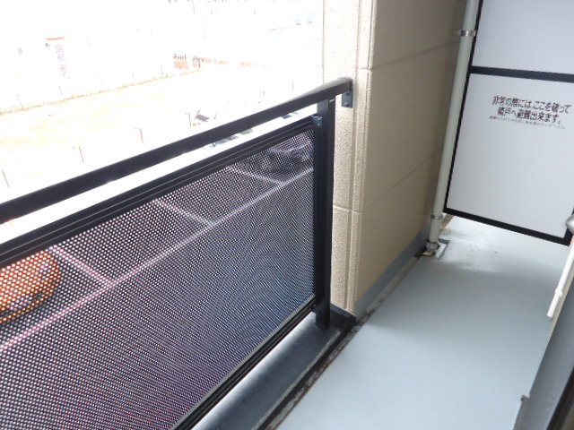 バルコニー　バルコニー