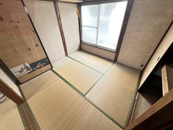 その他部屋・スペース　落ち着いて過ごせるお部屋なので、寝室にいかがでしょうか