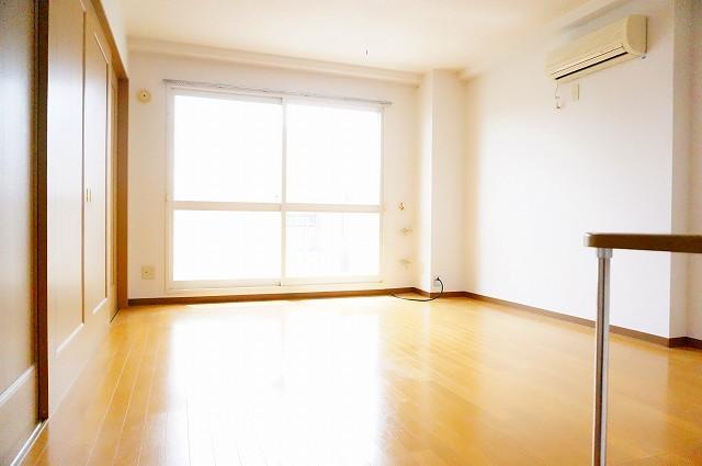 居室・リビング　リビング１