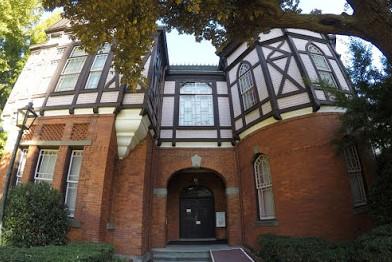 高校・高専　明治学院高等学校（高校・高専）まで739m