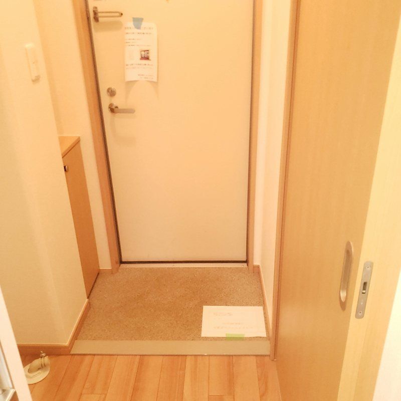玄関　物件画像