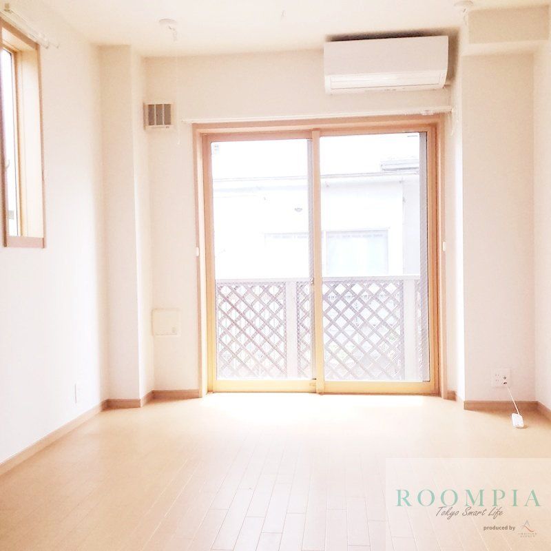 居室・リビング　物件画像