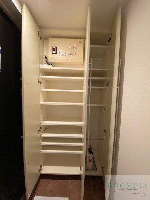 玄関　物件画像