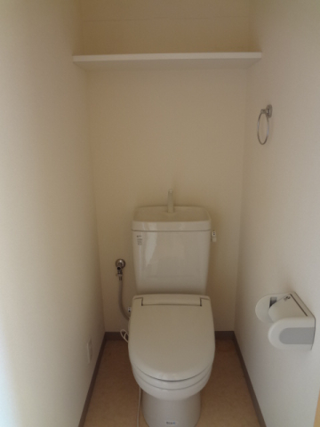 トイレ　室内写真は他号室内装写真です。