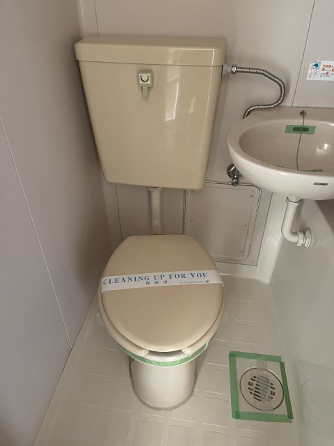 トイレ　別号室の写真です