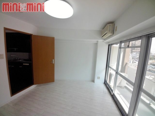 居室・リビング　明るいお部屋ですよ