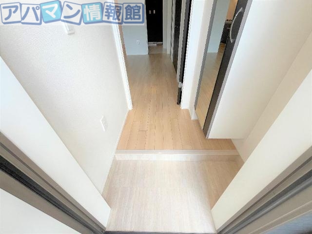 玄関　玄関（イメージ）