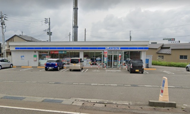 コンビニ　ローソン長岡宝地町店（コンビニ）まで744m
