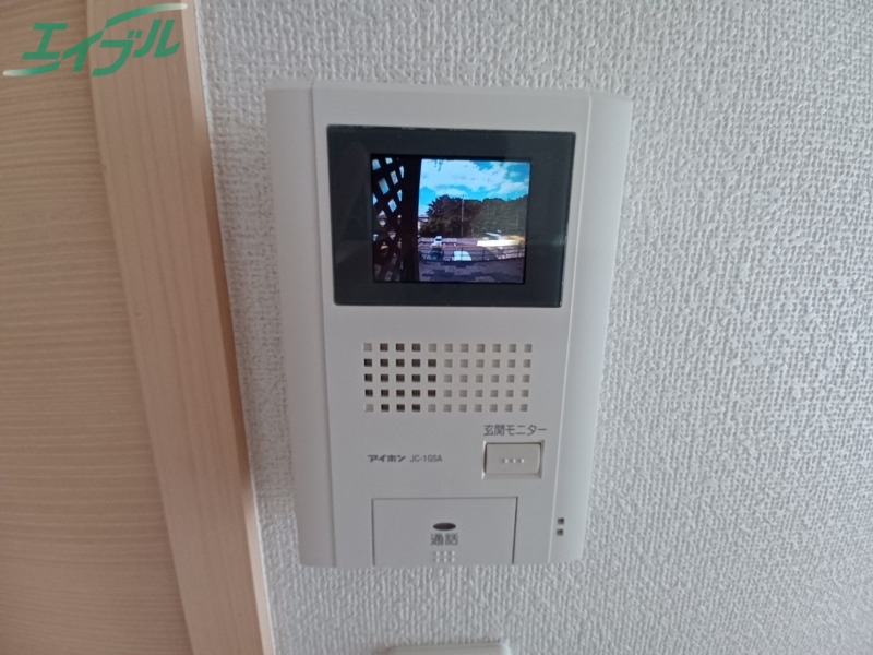 セキュリティ　同型参考写真