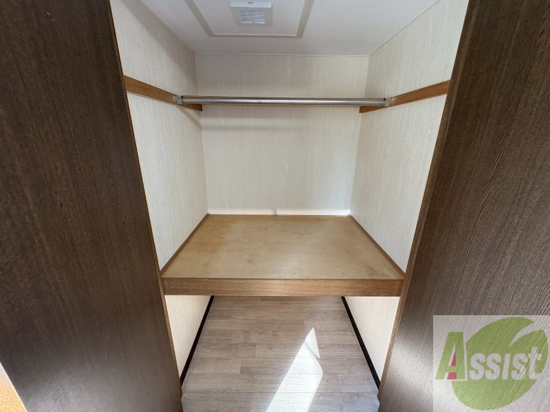 収納　押入を開けてみました。たっぷり入りますね～