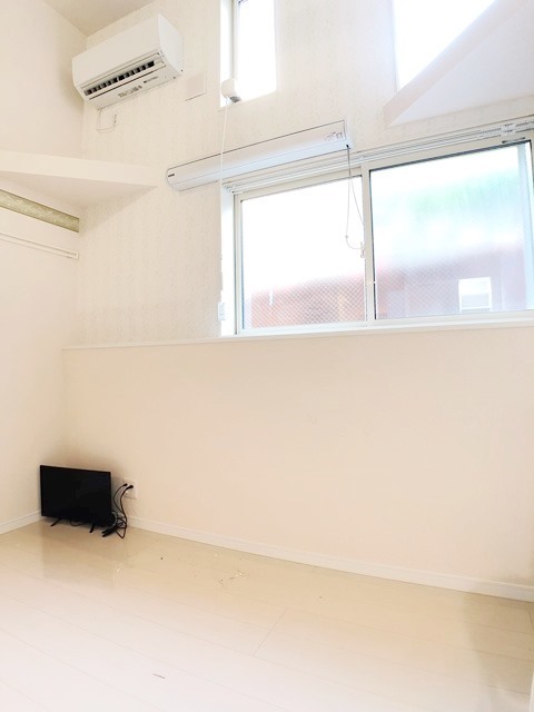 居室・リビング　同施工タイプ