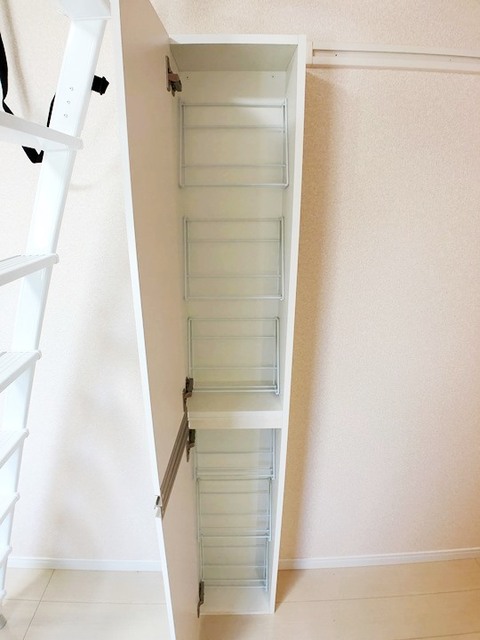 収納　同施工タイプ