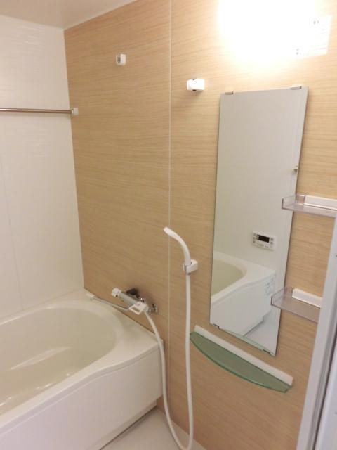 バス・シャワールーム　浴室内