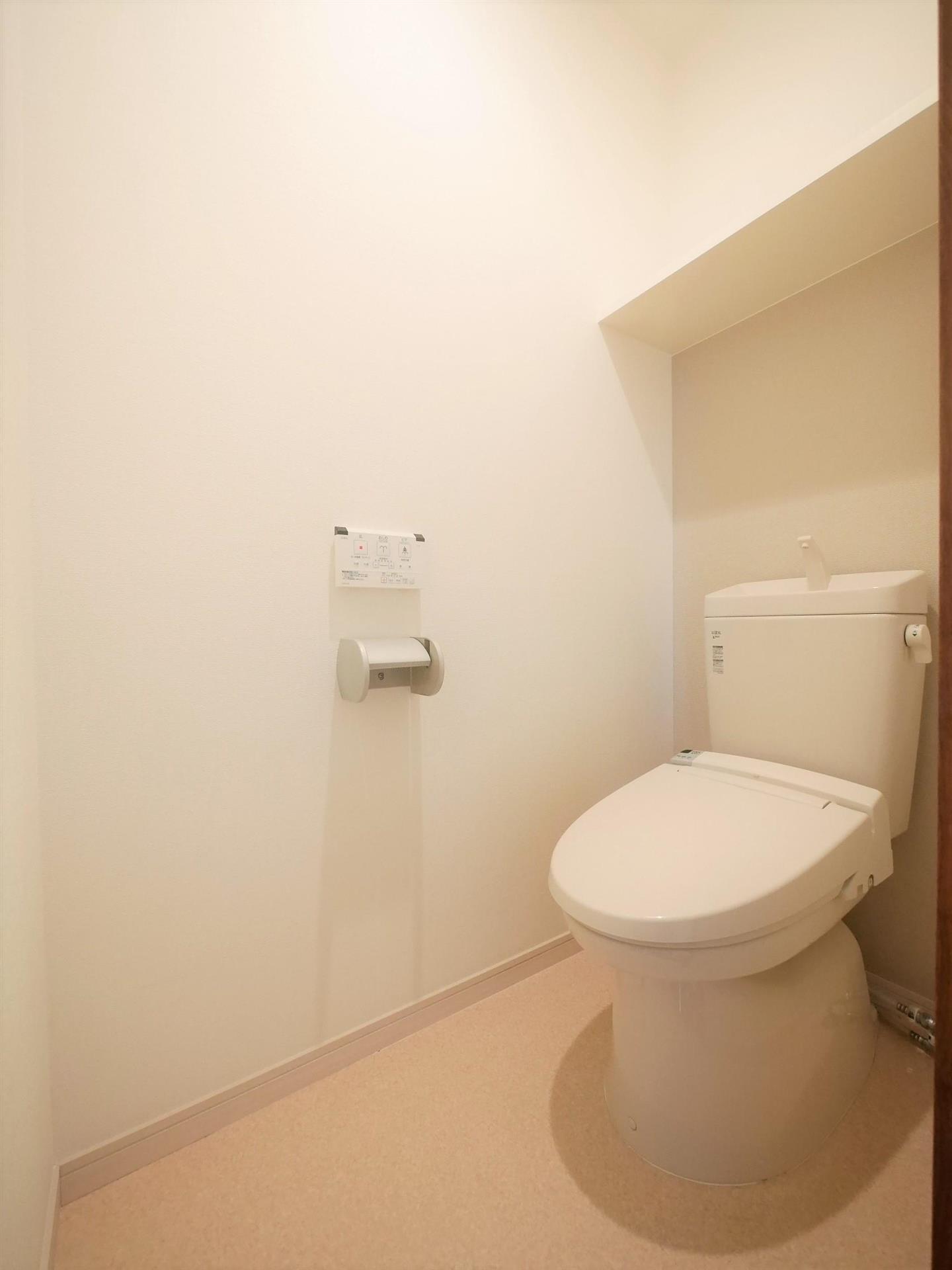 トイレ　温水洗浄便座あり！