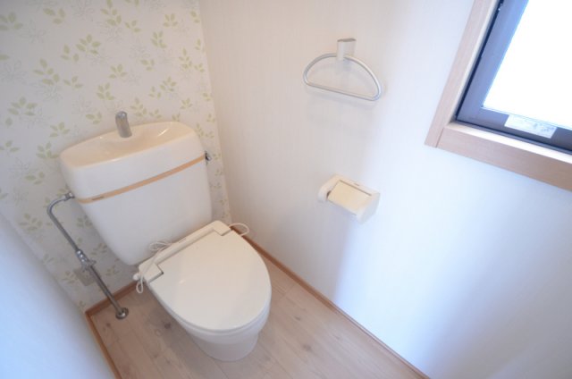 トイレ　トイレ