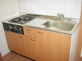 キッチン　写真は反転のお部屋です