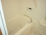 バス・シャワールーム　写真は反転のお部屋です