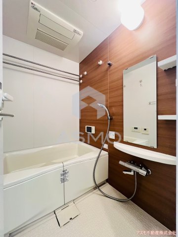 バス・シャワールーム　同マンション別部屋参考写真