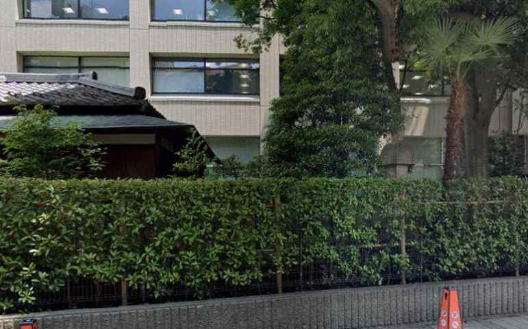 コンビニ　セブンイレブン（コンビニ）まで1504m