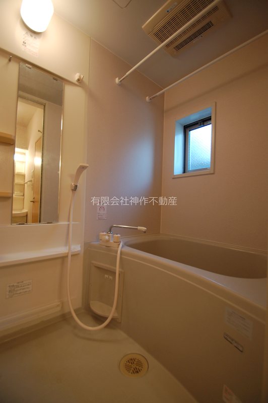 バス・シャワールーム　※同一間取り(103号室）となります