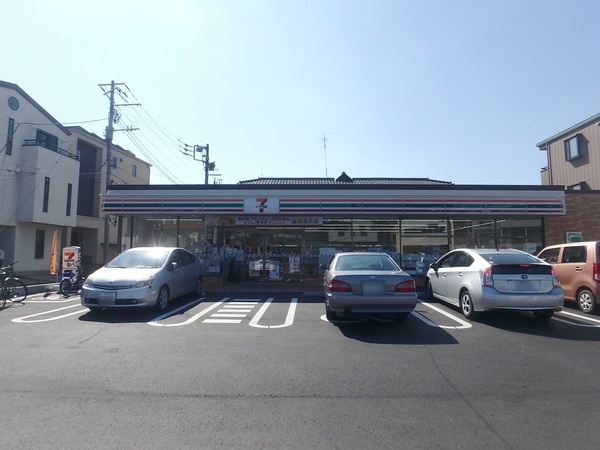 コンビニ　セブンイレブン 蕨塚越3丁目店（コンビニ）まで232m