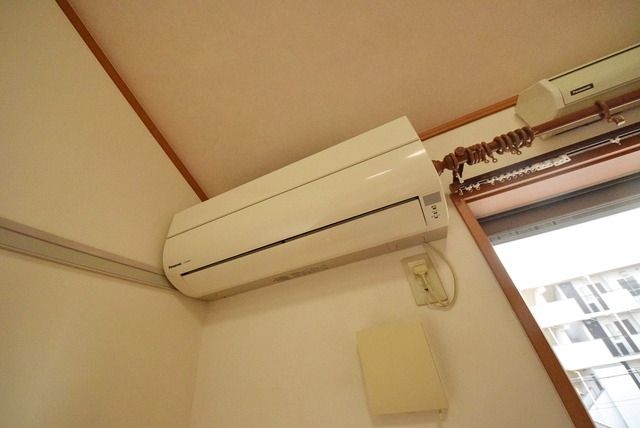 その他　エアコン付きです♪