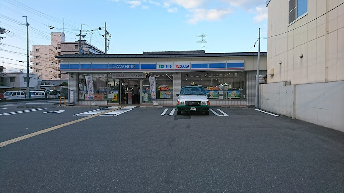 コンビニ　ローソン 四条西小路店（コンビニ）まで95m
