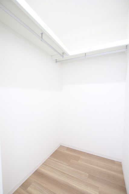 収納　ウォークインクローゼット