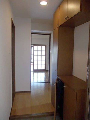 玄関　明るい玄関です