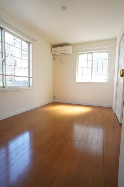 居室・リビング　ＤＫ７．４畳　２０２１年４月撮影