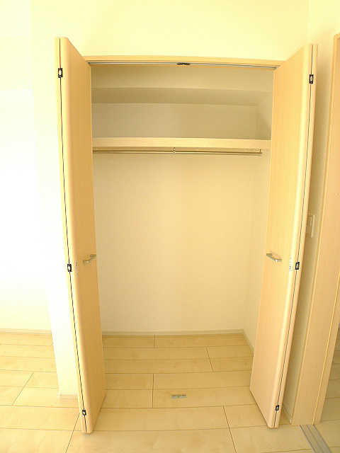 収納　洋室7帖のクローゼット