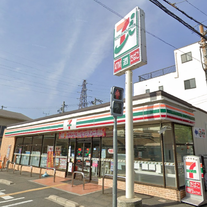 コンビニ　セブン-イレブン 大阪大桐３丁目店（コンビニ）まで907m