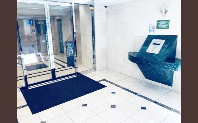 エントランス　エントランス