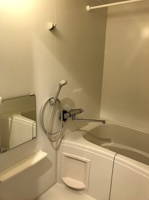 バス・シャワールーム　バスルーム