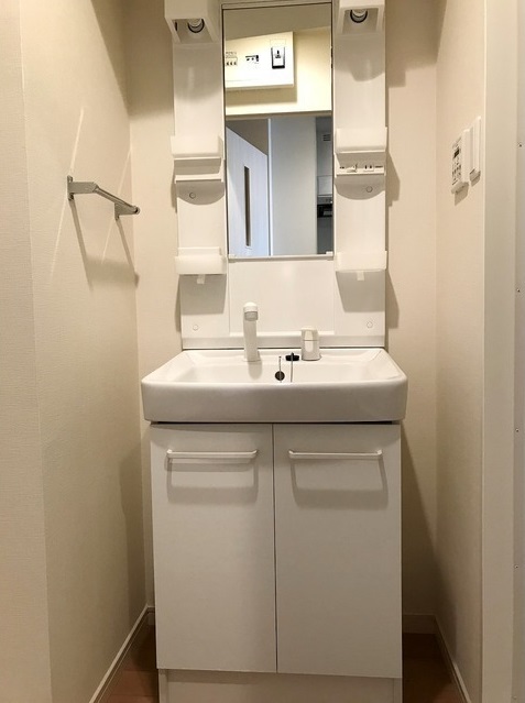 洗面設備　嬉しい独立洗面台